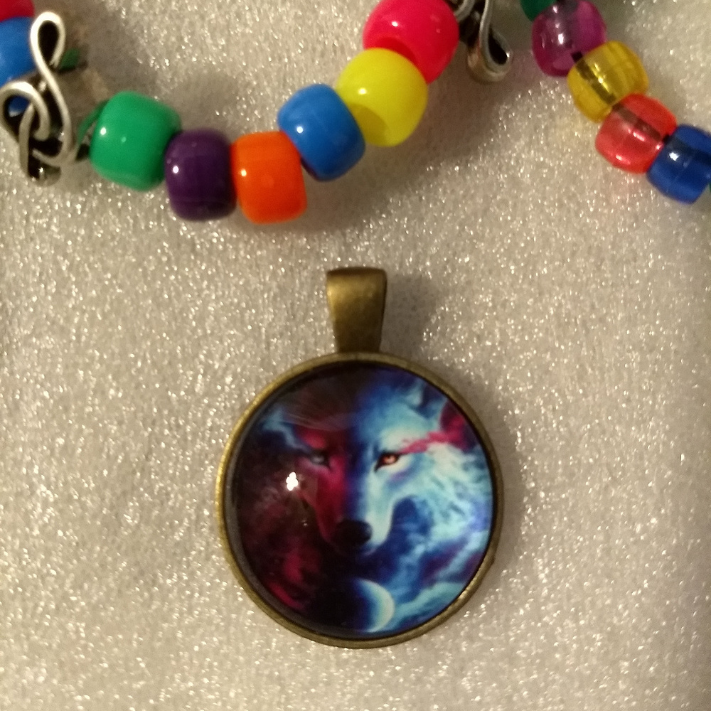 RED BLUE WOLF - Necklace Pendant chakra fashion